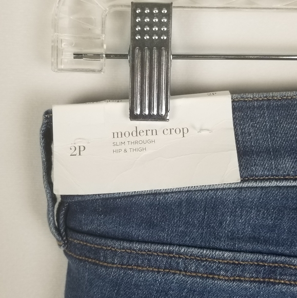 Loft by Ann Taylor Modern Crop Petite Slim - Picture 4 of 6